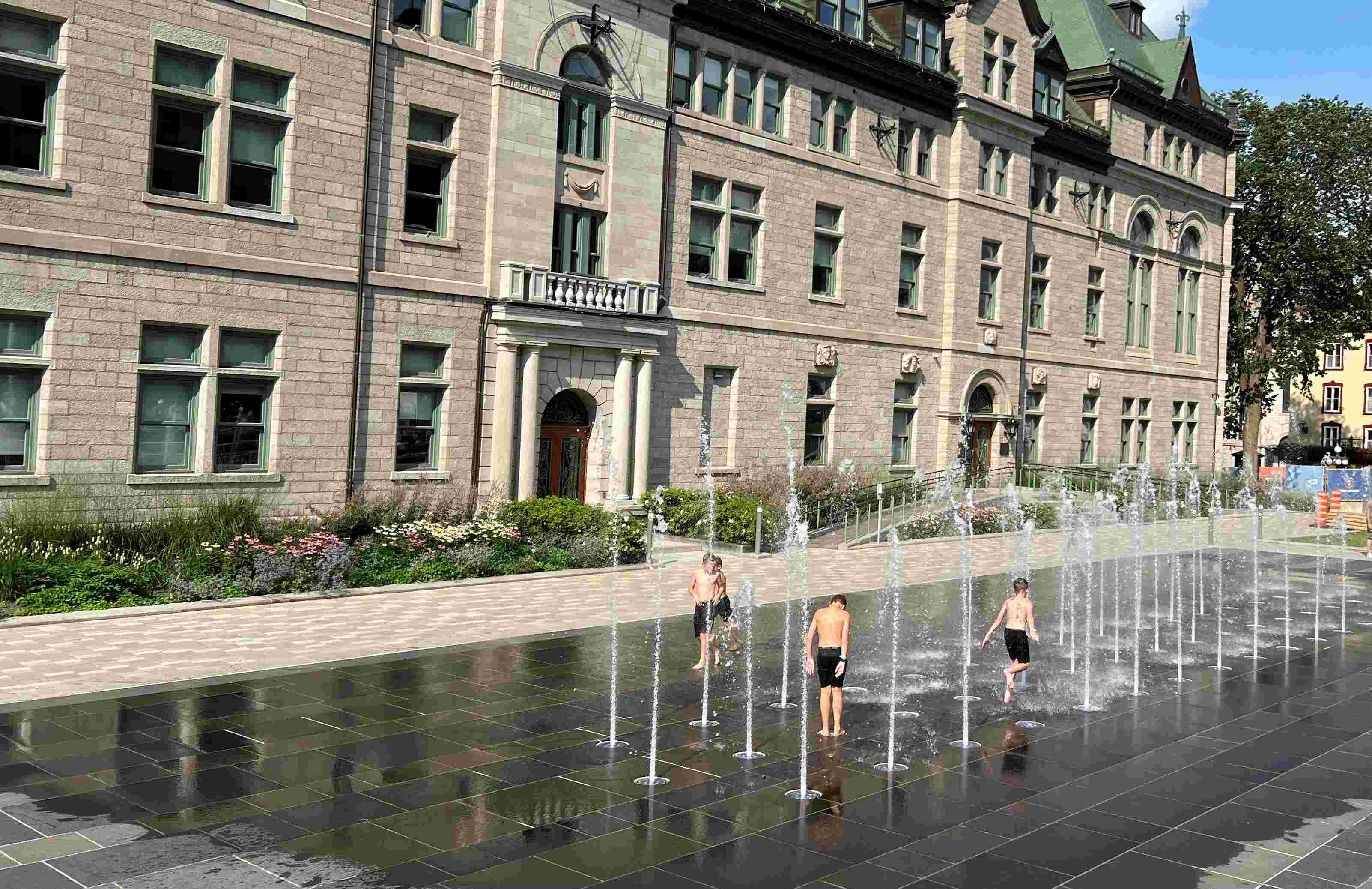 water fountains for kids